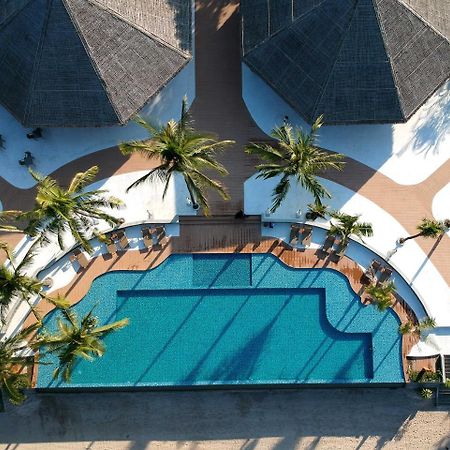 Pristine Mermaid Resort Нгапали Экстерьер фото